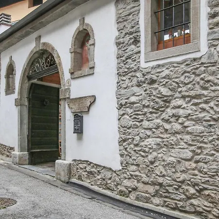 Appartement Gorgeous In Loc Priola Di Sutrio
