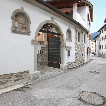 Gorgeous In Loc Priola Di Sutrio